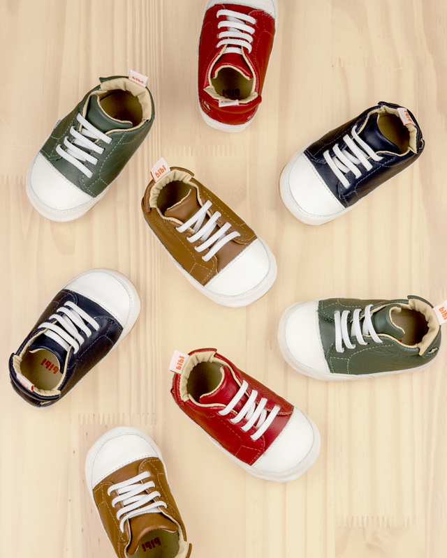 chaussures de bébé⸝⸝⸝⸝♡BOX付 Zips by Stride Rite vintage Cirkids toddler shoes size 5 w